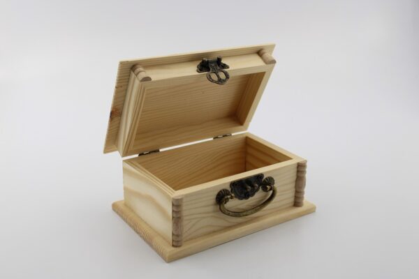 Woodhaid  Wooden Box with Antique-Style Handle - Image 3