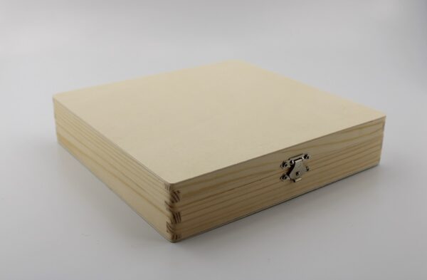 Woodhaid  Wood Flat Box 8.35" x 8.07"